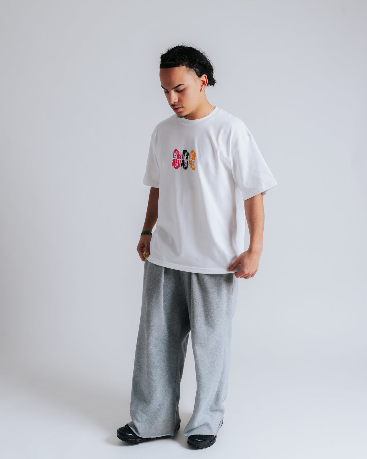 WHITE RUKU TEE